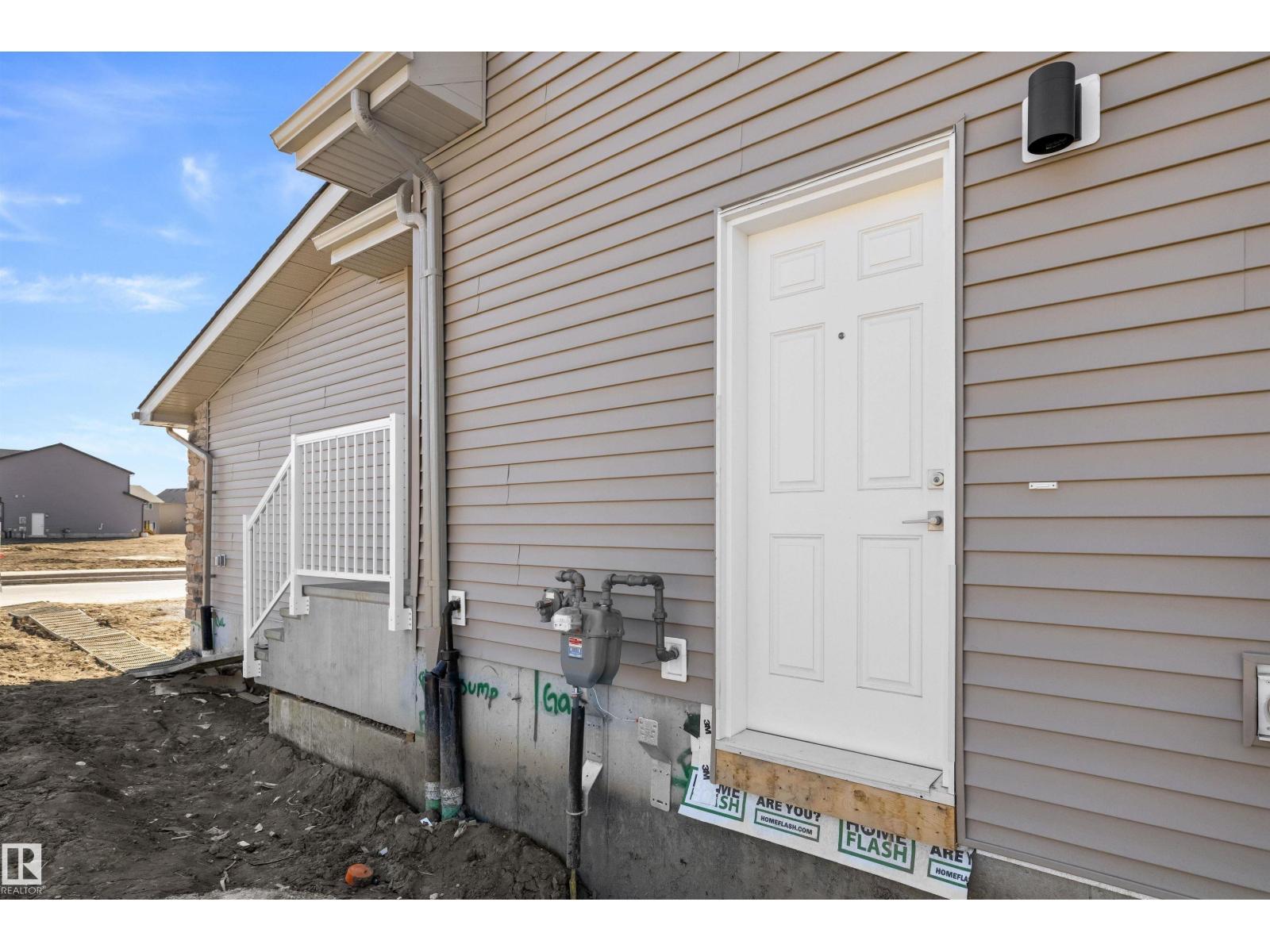1044 CRISTALL CR SW - 40