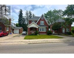 205-209 Erb Street W, Waterloo, ON N2L1V6 Photo 9