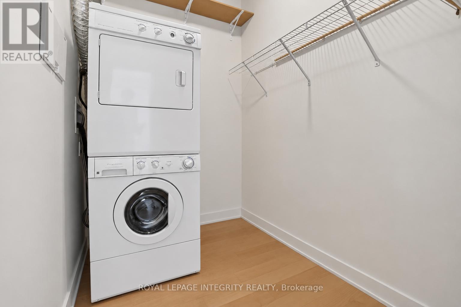 #216 349 MCLEOD STREET - 16