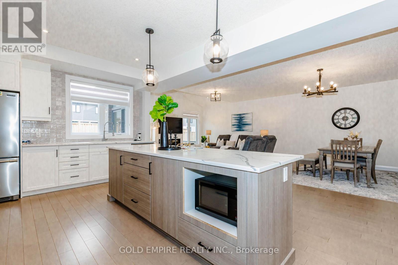 4091 CAMPBELL STREET N - 20