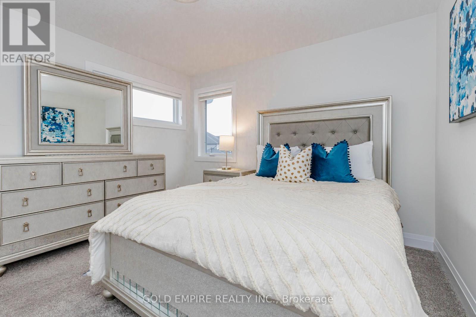 4091 CAMPBELL STREET N - 32