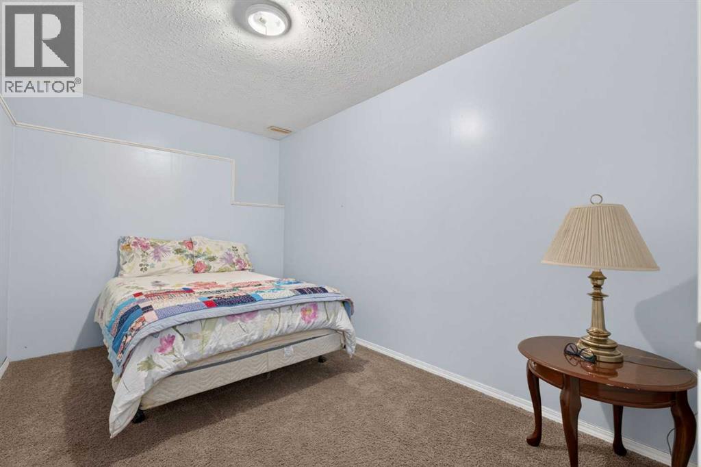 130 Morningside Point SW - 45