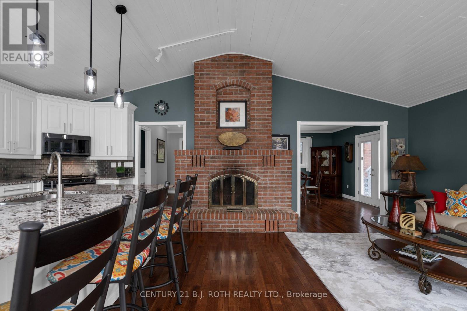 4486 FERN RESORT ROAD - 17