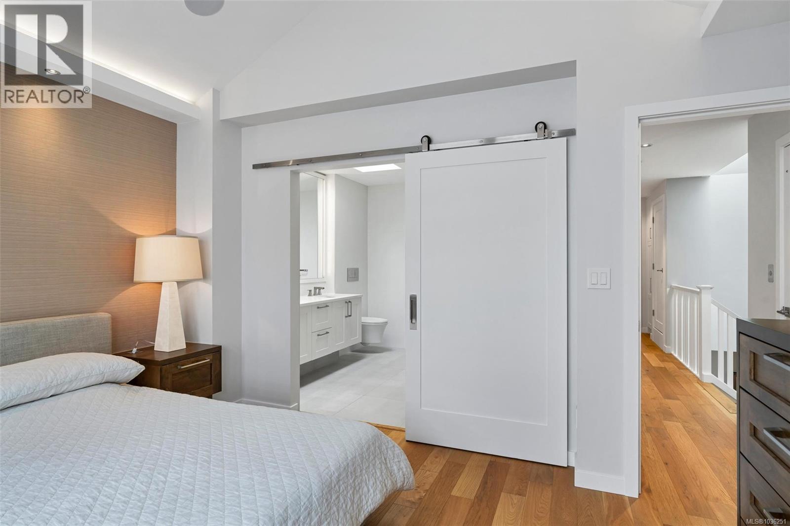 1034 Pentrelew Pl - 31