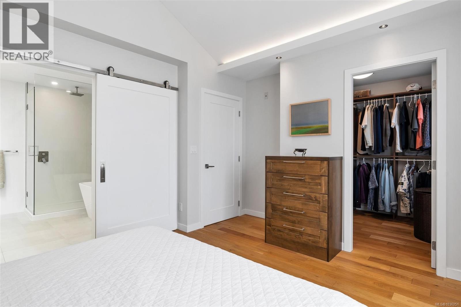1034 Pentrelew Pl - 35