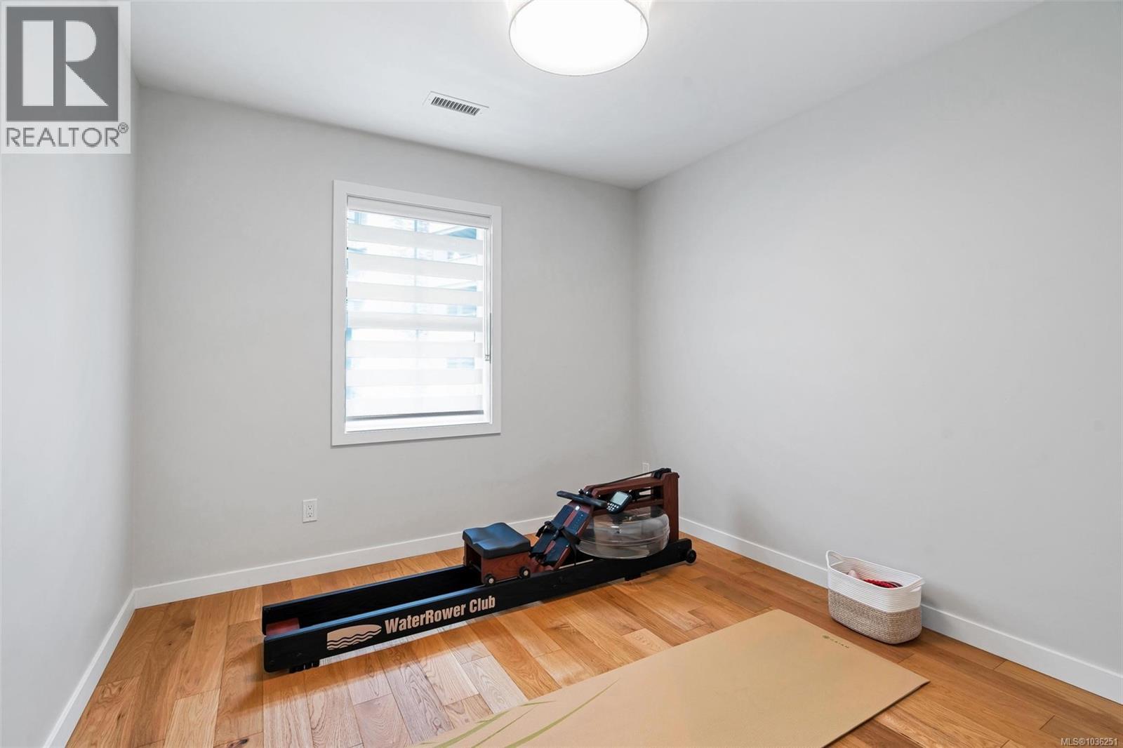 1034 Pentrelew Pl - 39