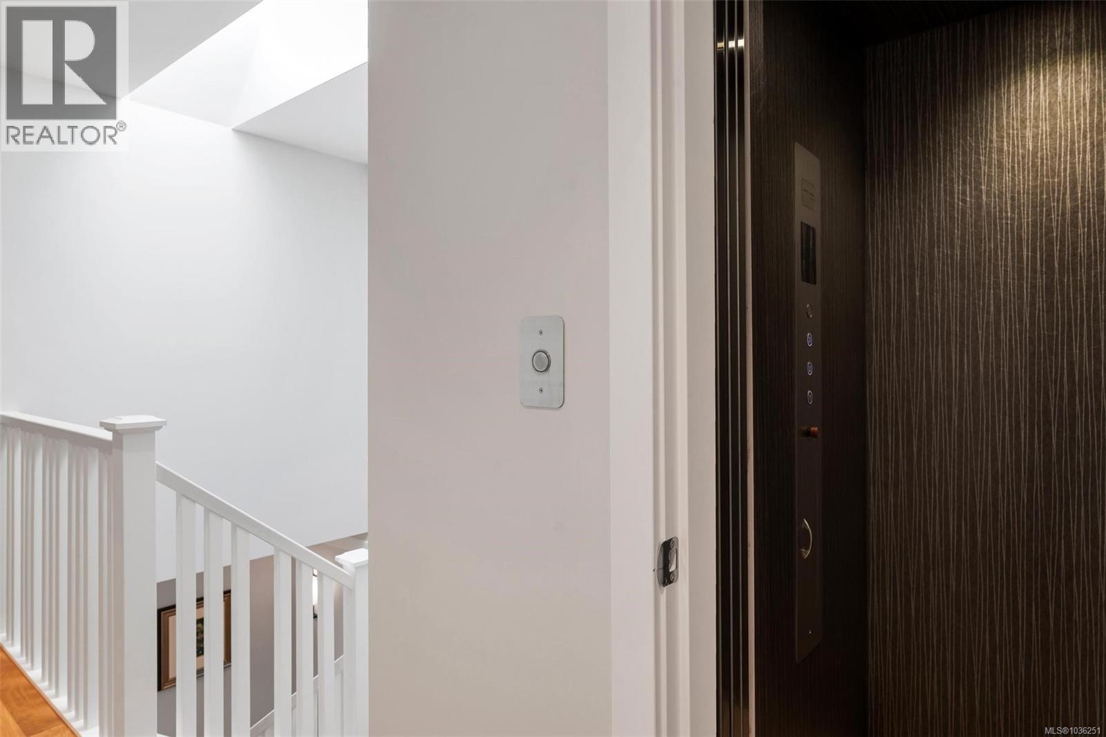 1034 Pentrelew Pl - 44