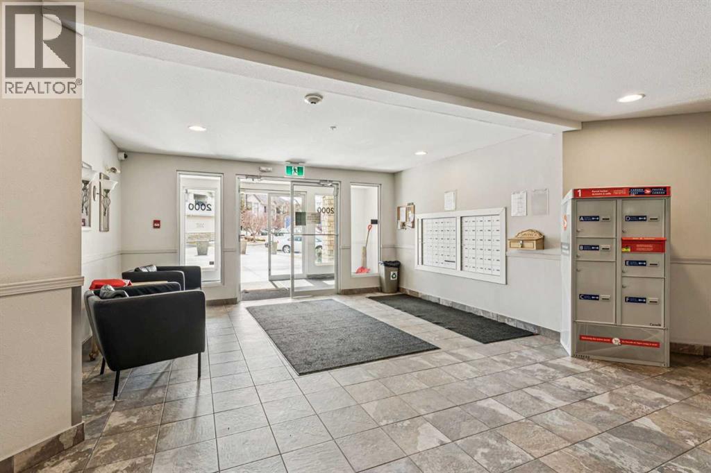 #2211 2371 Eversyde Avenue SW - 18