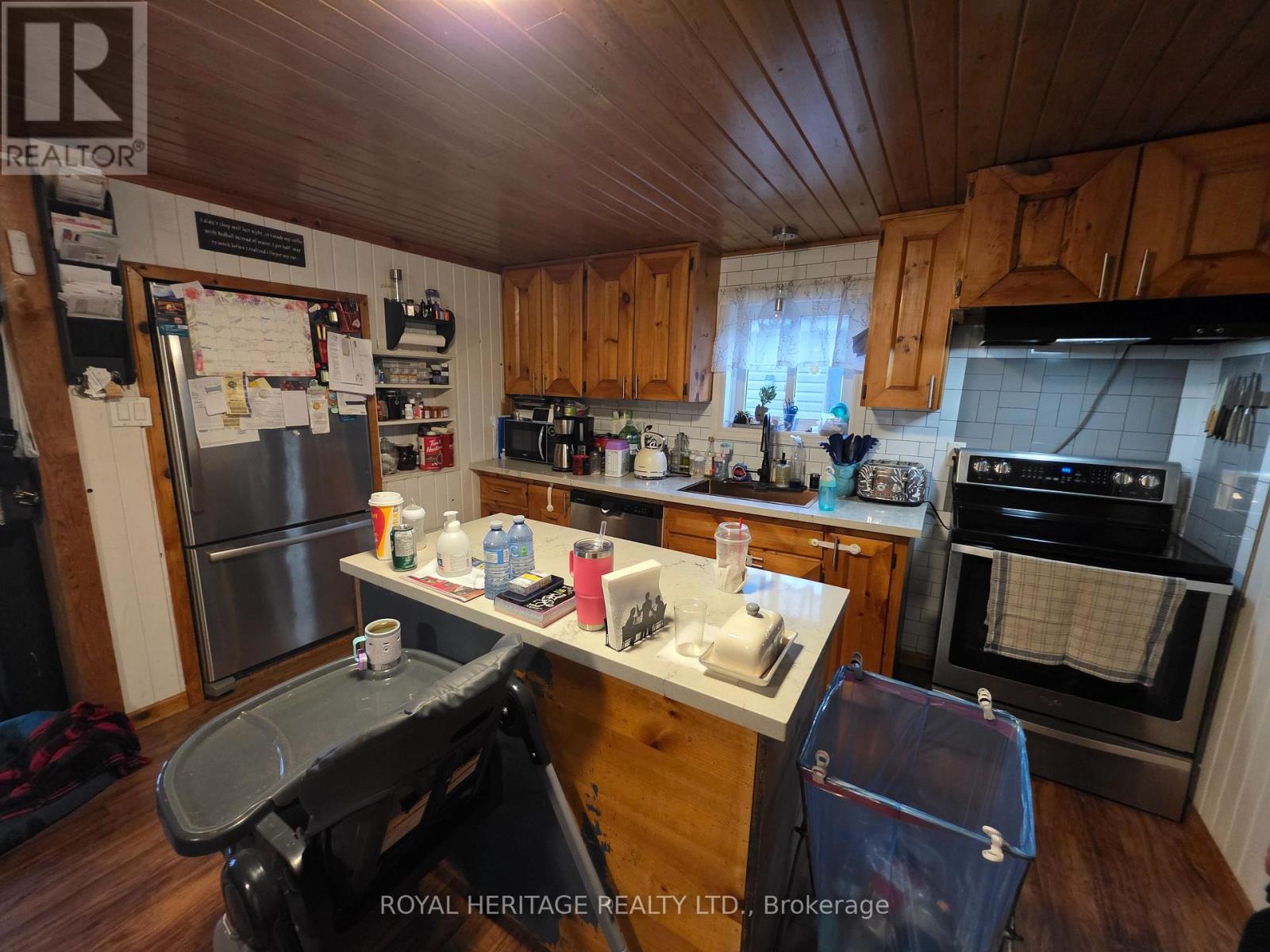20 LILAC LANE - 10