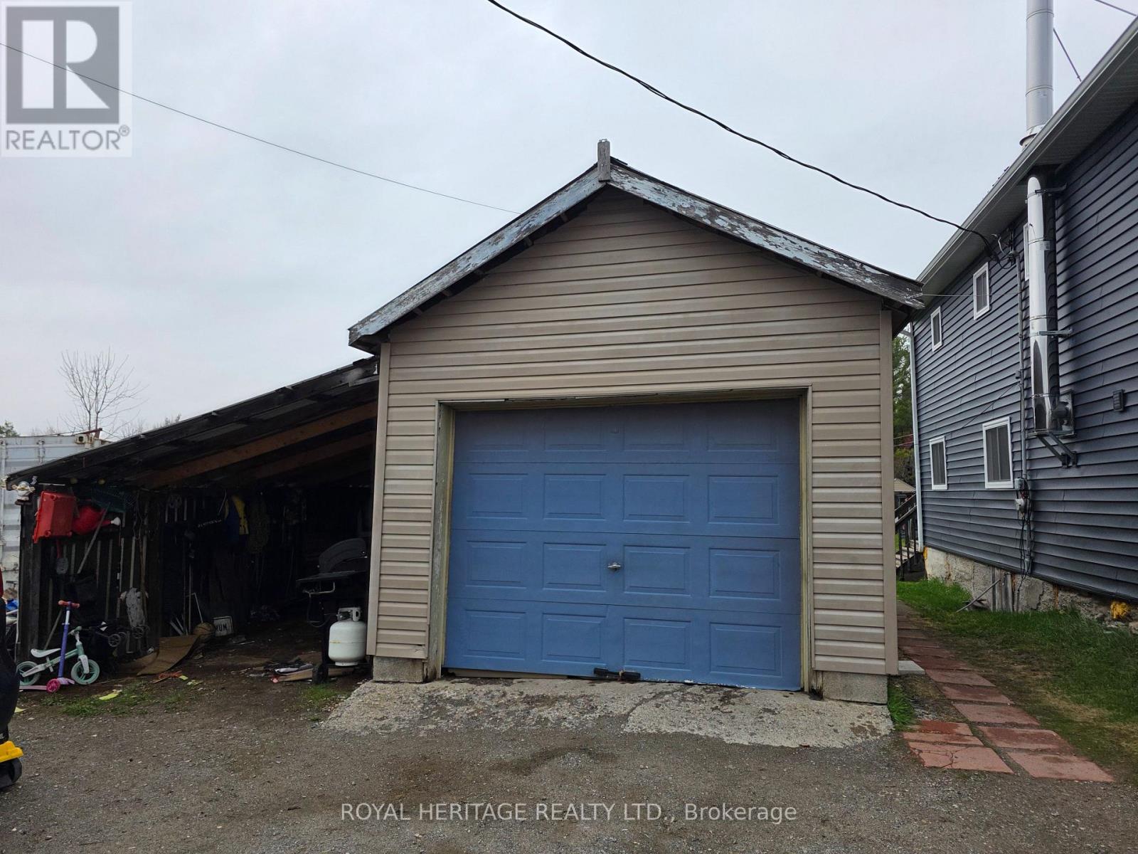 20 LILAC LANE - 6