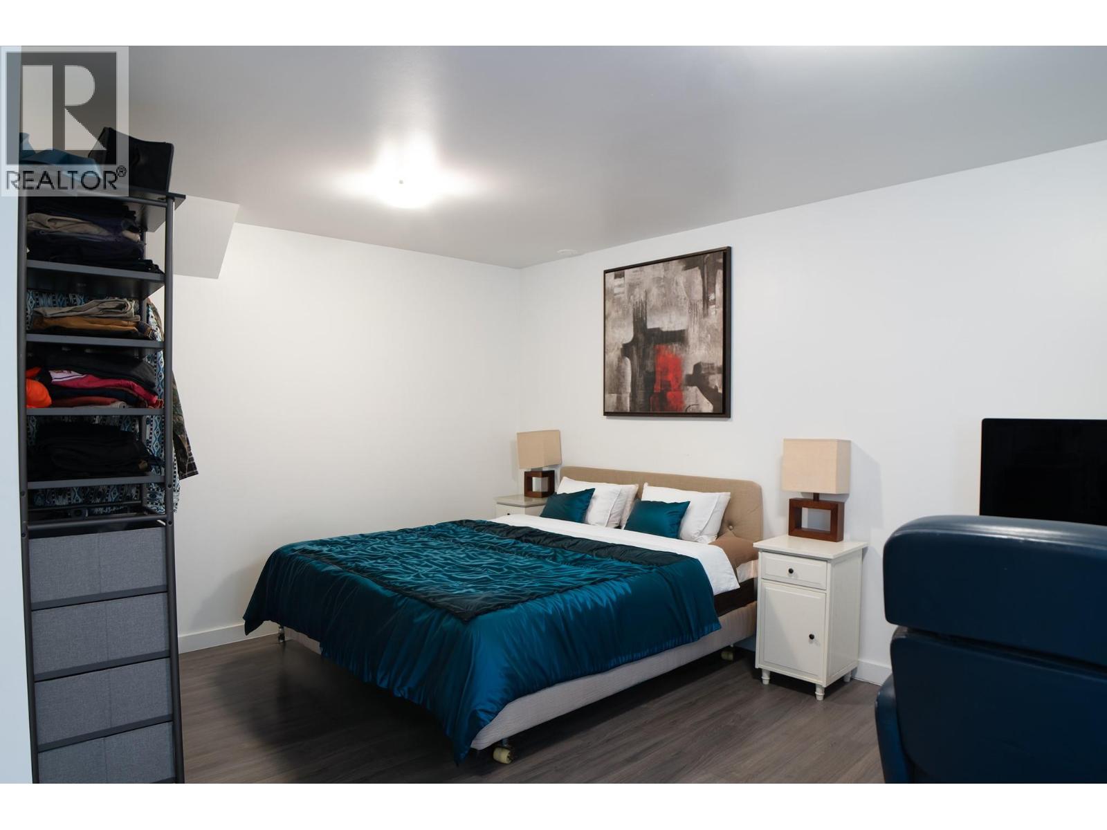 625 24 Avenue S - 33