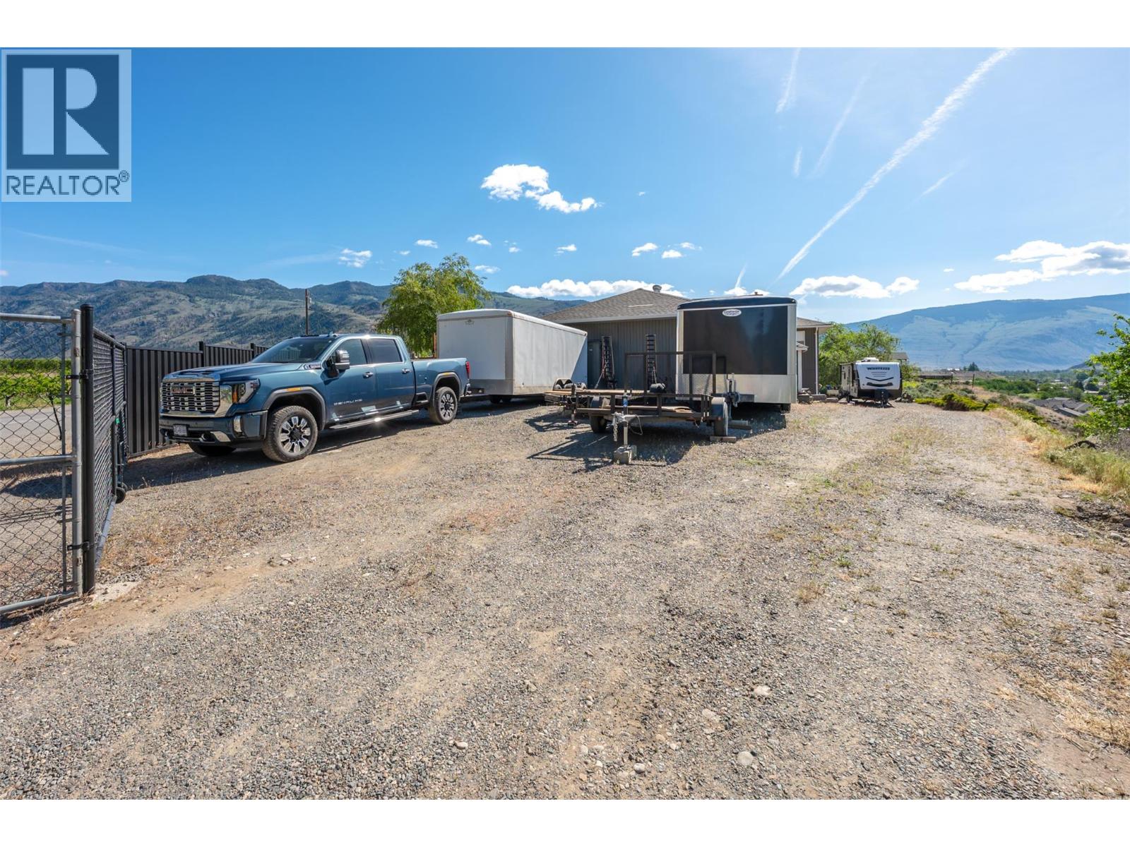 101 2nd Avenue, Keremeos