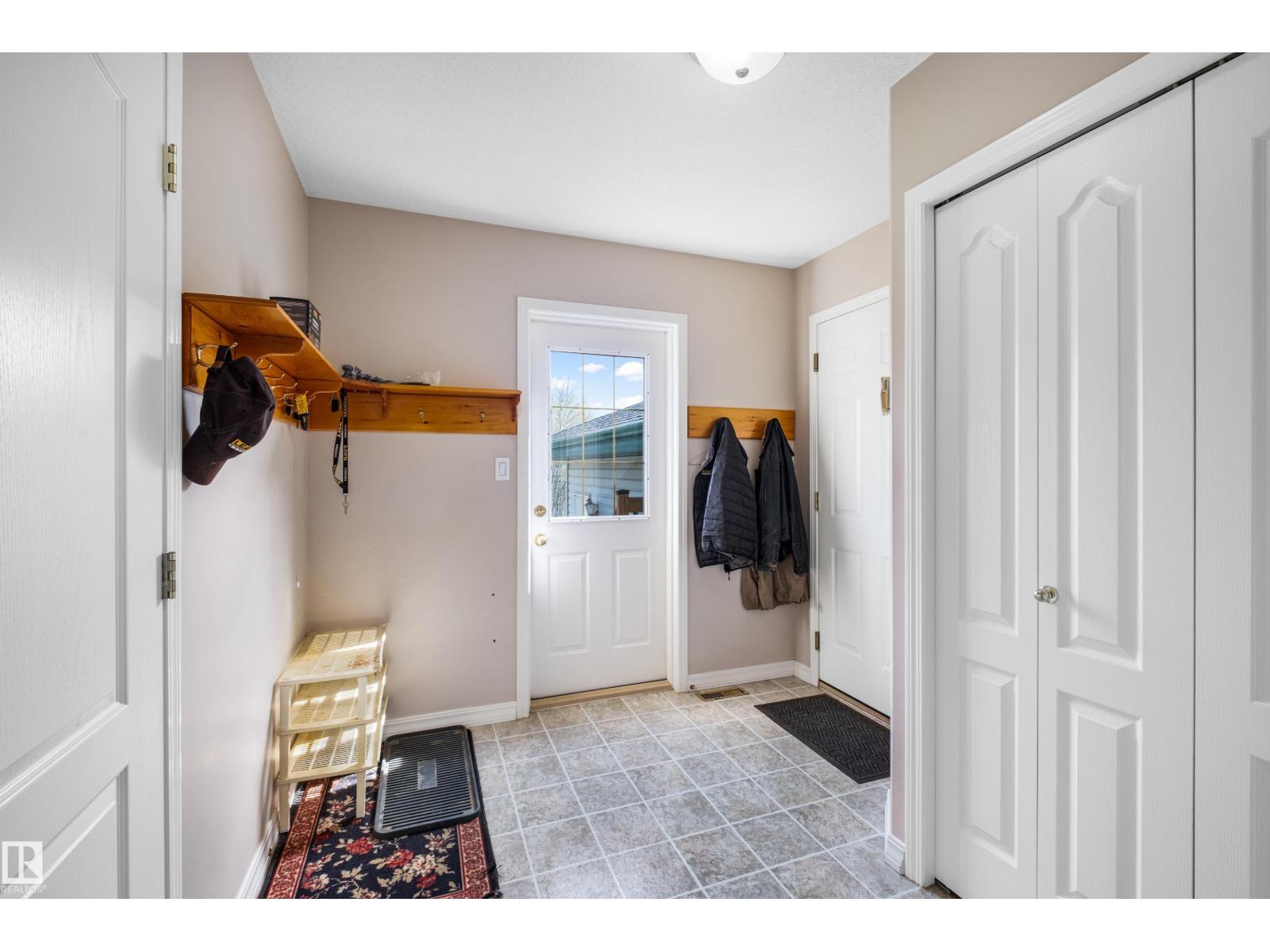 1130 TWP ROAD 535 - 15