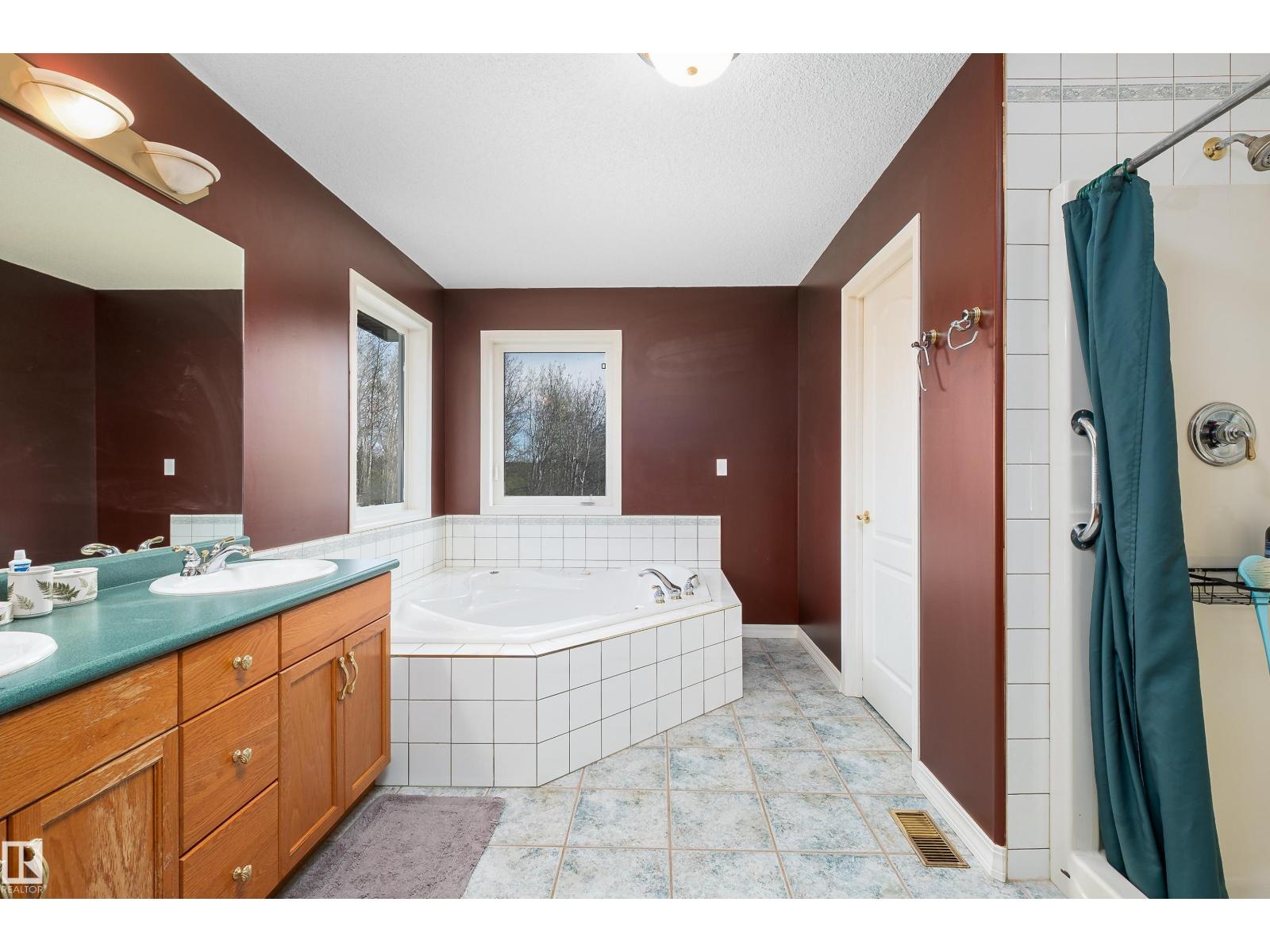 1130 TWP ROAD 535 - 23