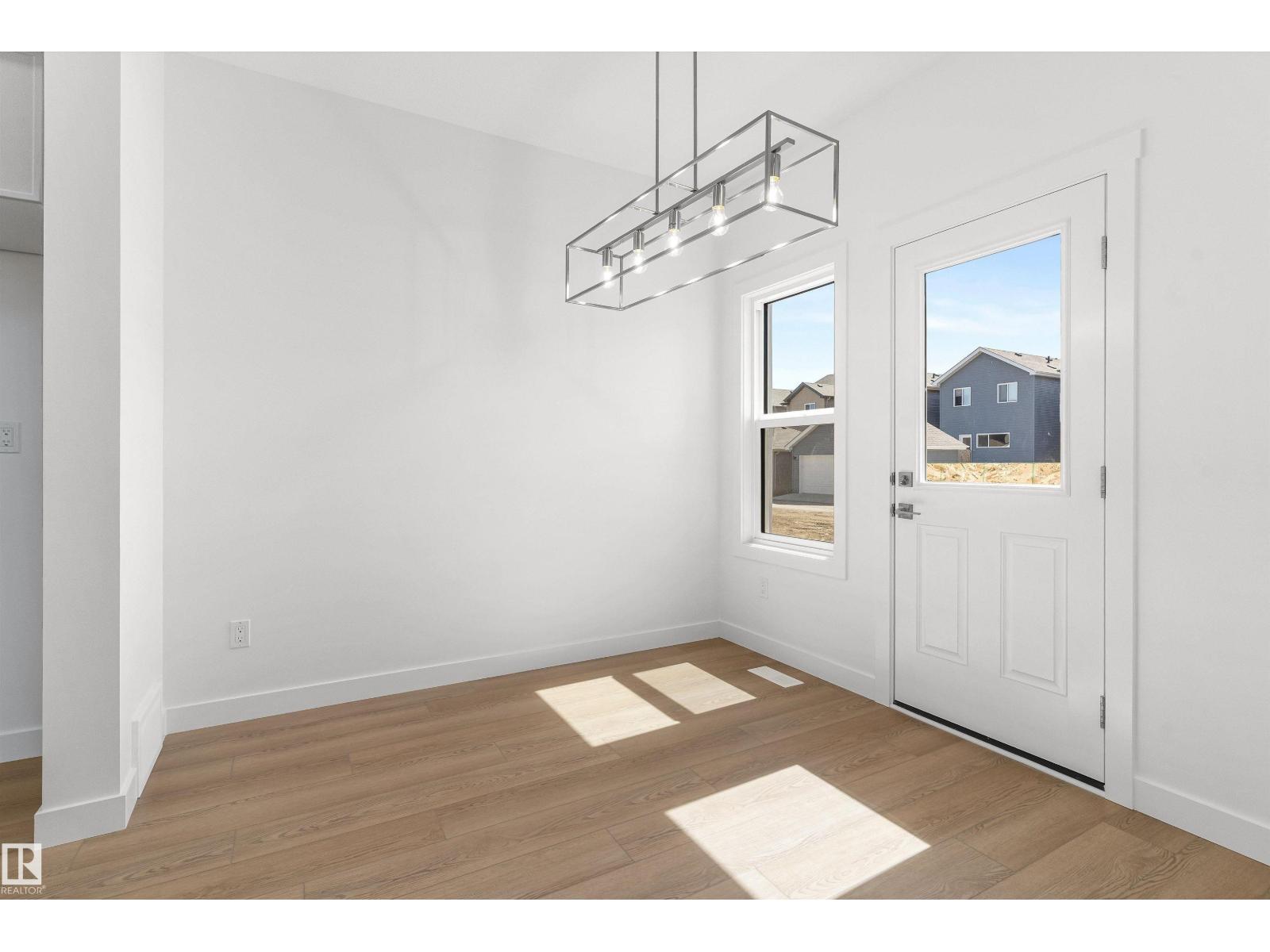 20703 43 AV NW - 9