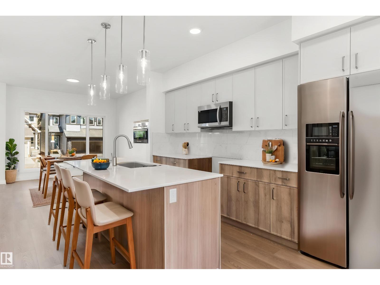 20703 43 AV NW - 13