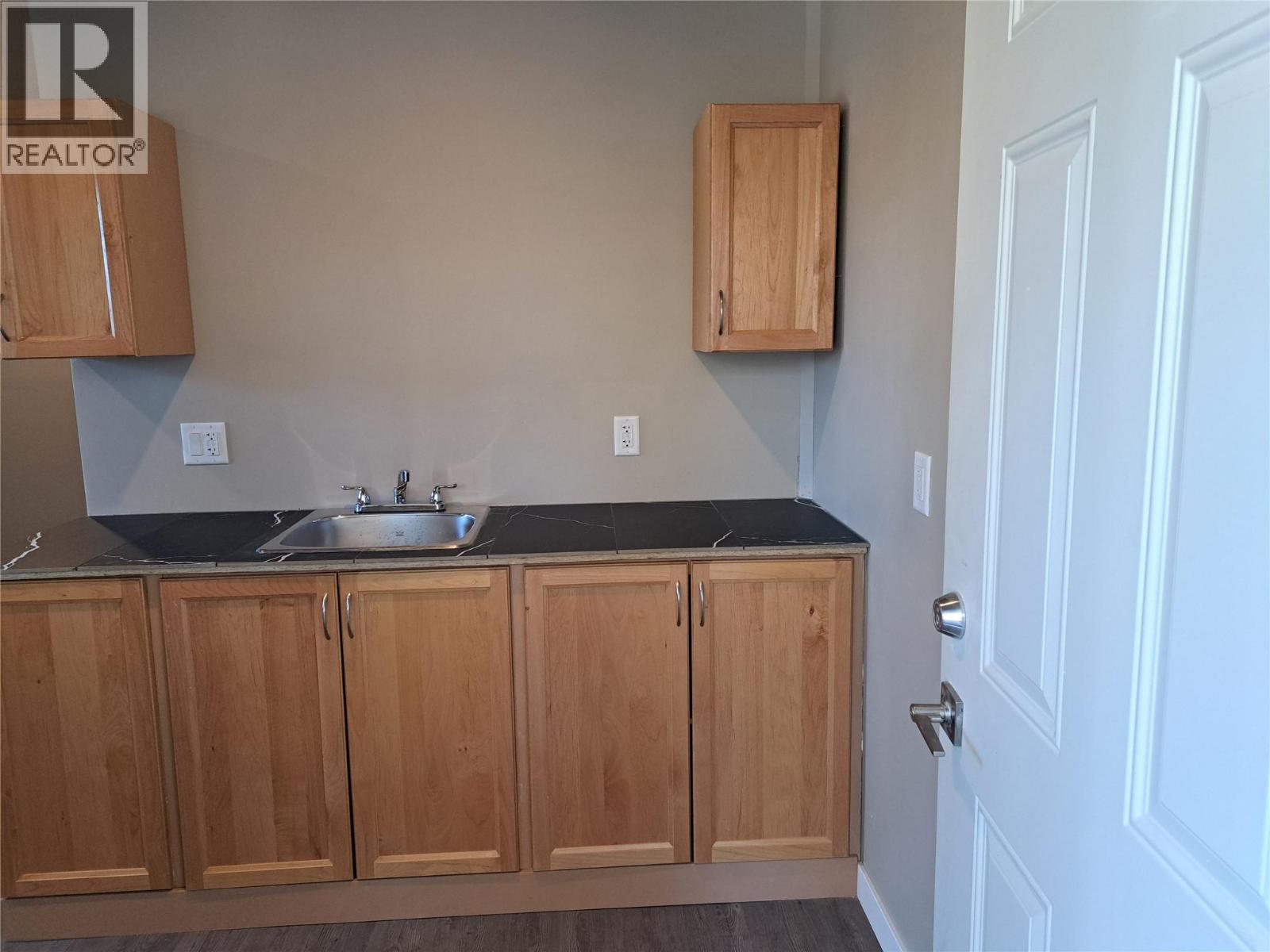 3366 McIver Road - 8
