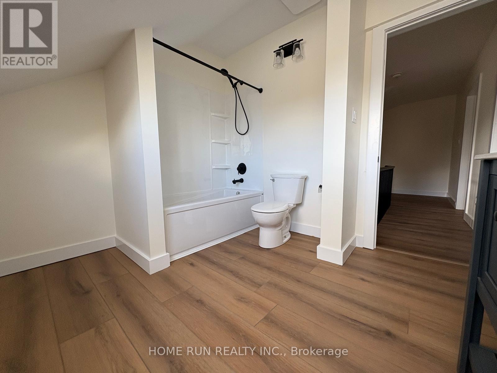 4 Bed, 1 Bath House for Rent in Arnprior – 47 MADAWASKA STREET, Arnprior – MLS# X13131542 - Image 22