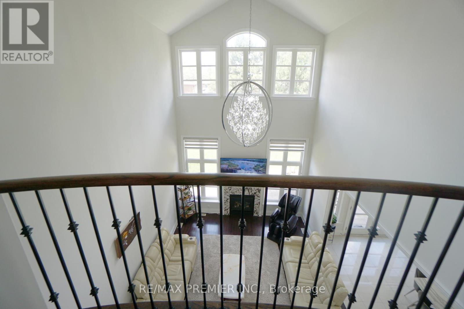 95 SARRACINI CRESCENT - 19