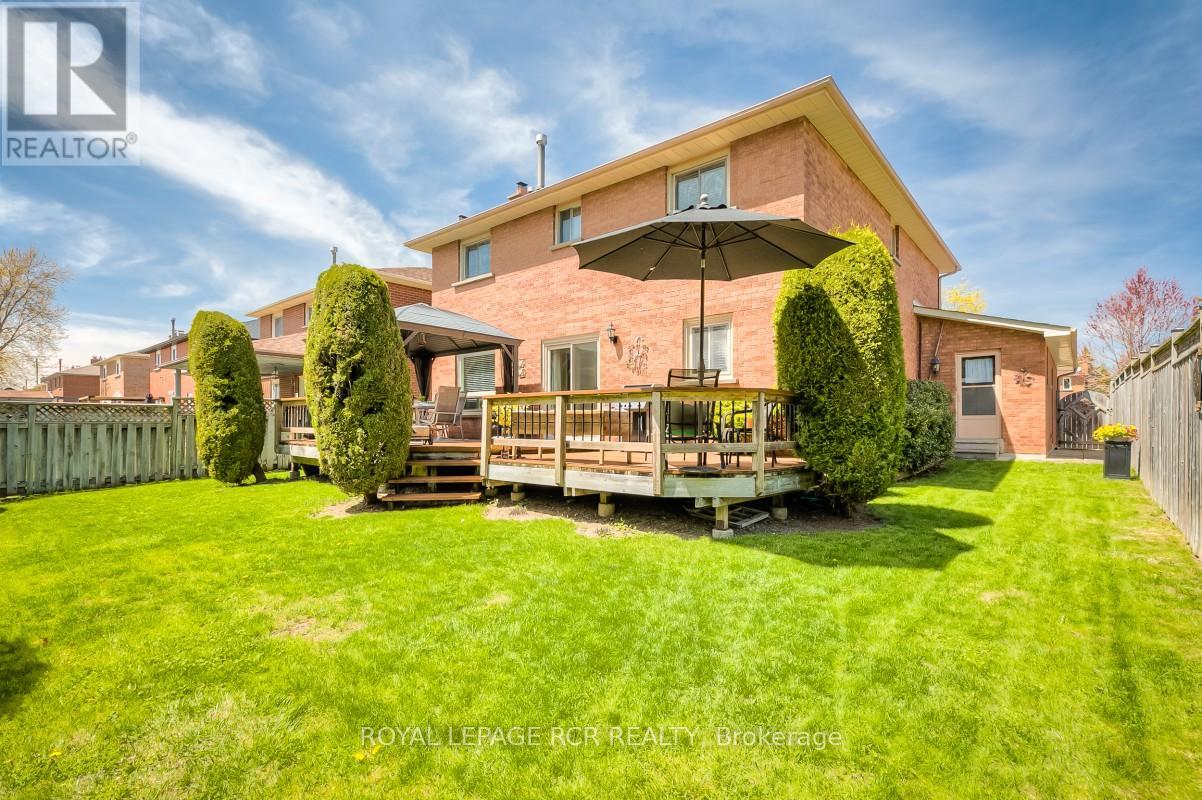 582 MILLARD STREET - 43