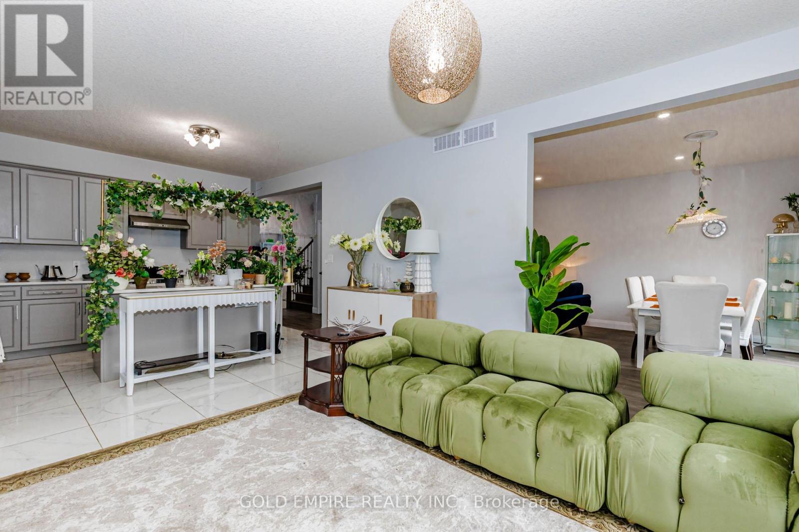 2424 BAKERVILLA STREET - 19