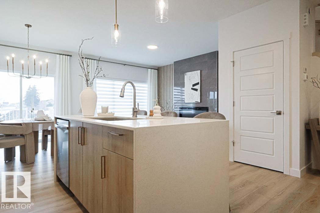 8524 183 AV NW - 8
