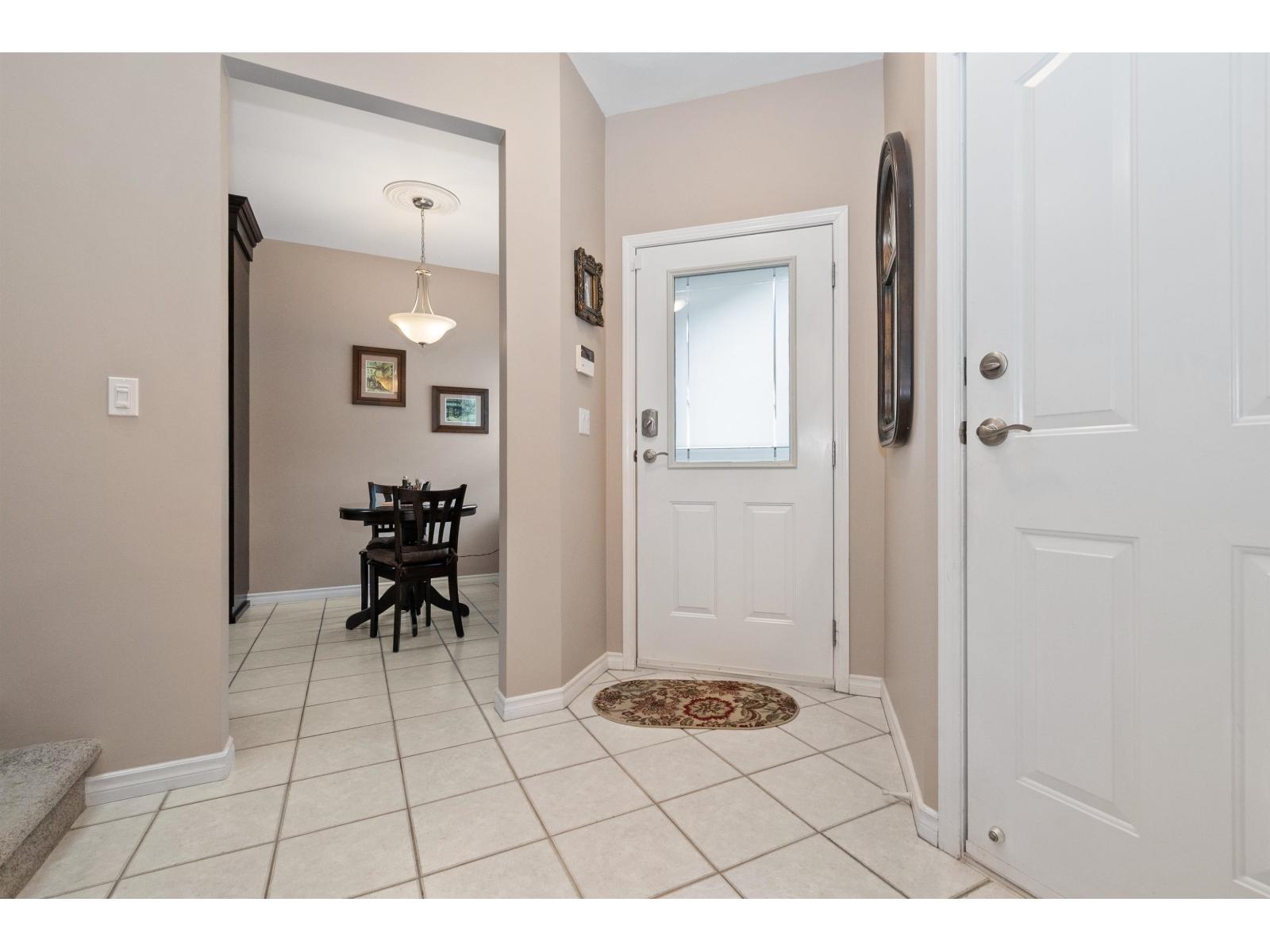 39 730 MCCOMBS DRIVE, Harrison Hot Springs, Harrison Hot Springs