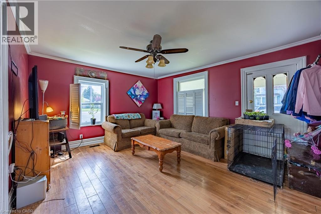 359 MAIN Street - 10