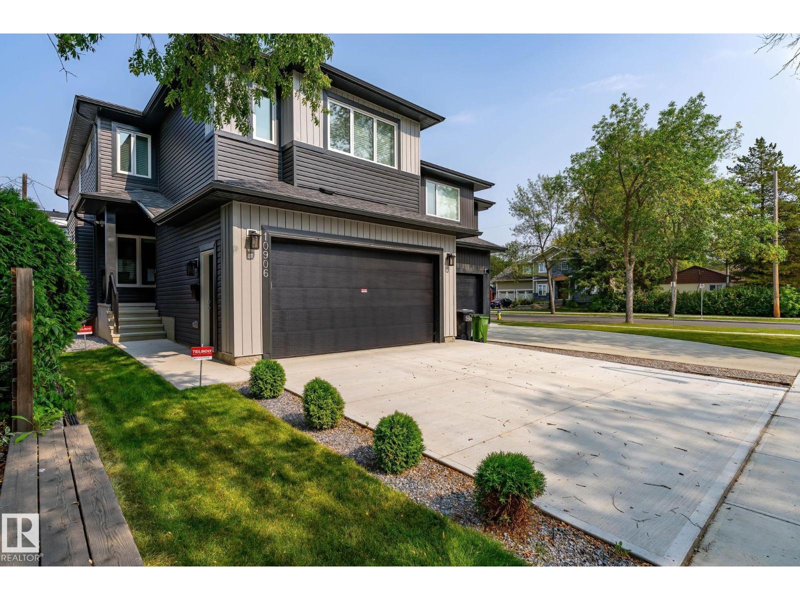 10906 54 AV NW, Edmonton
