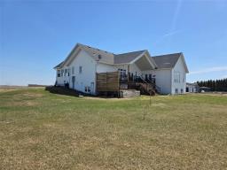 118 Centre Street, Portage La Prairie Rm, MB R0H0S0 Photo 36