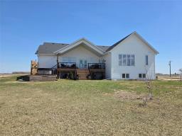118 Centre Street, Portage La Prairie Rm, MB R0H0S0 Photo 37