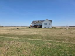 118 Centre Street, Portage La Prairie Rm, MB R0H0S0 Photo 40