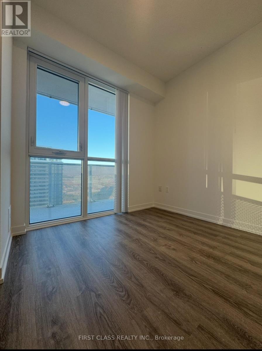 Listing photo of 4517 - 195 COMMERCE STREET