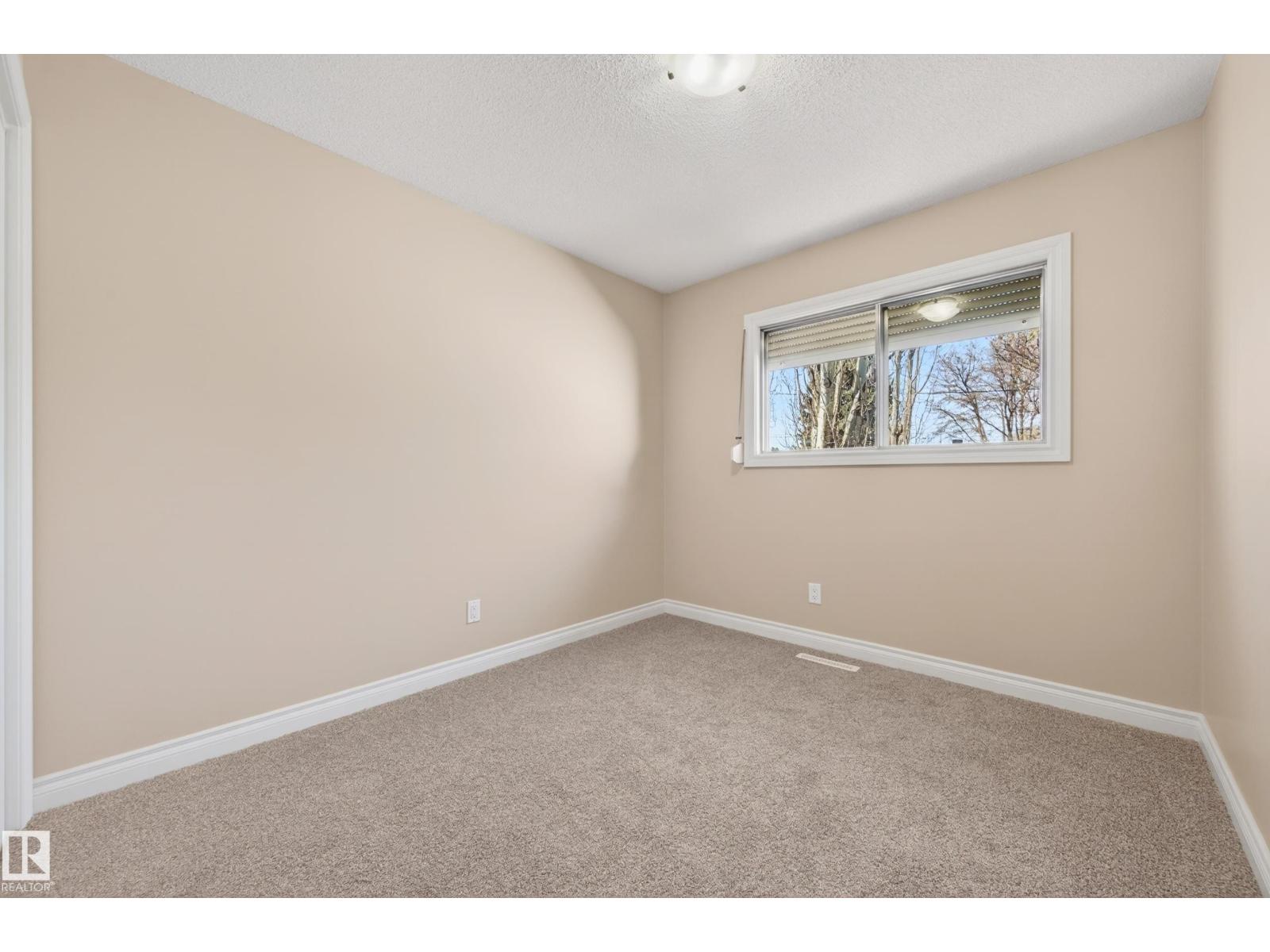 13916 61 ST NW NW - 22