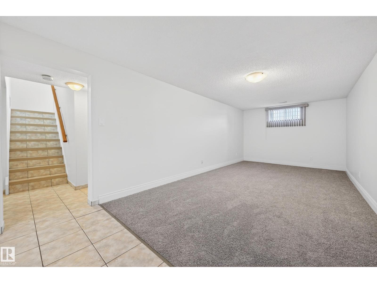 13916 61 ST NW NW - 35