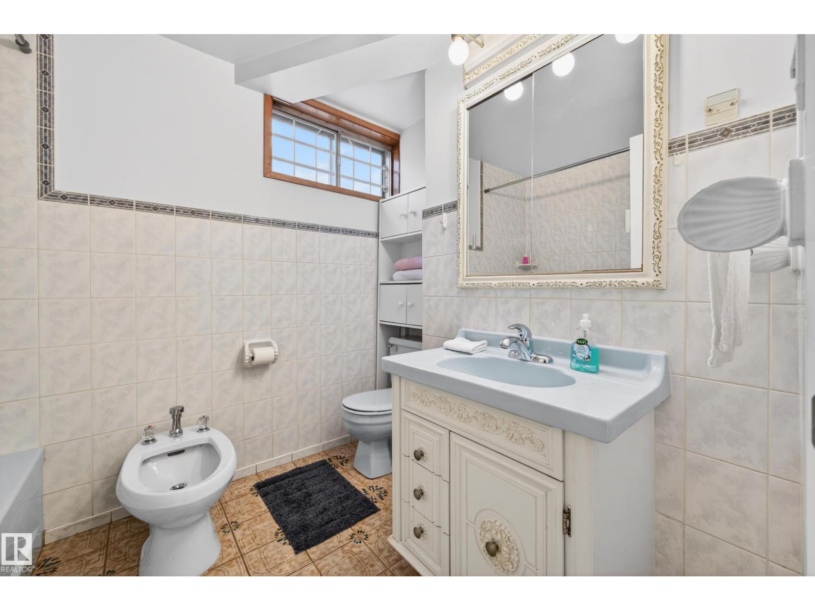 13916 61 ST NW NW - 38