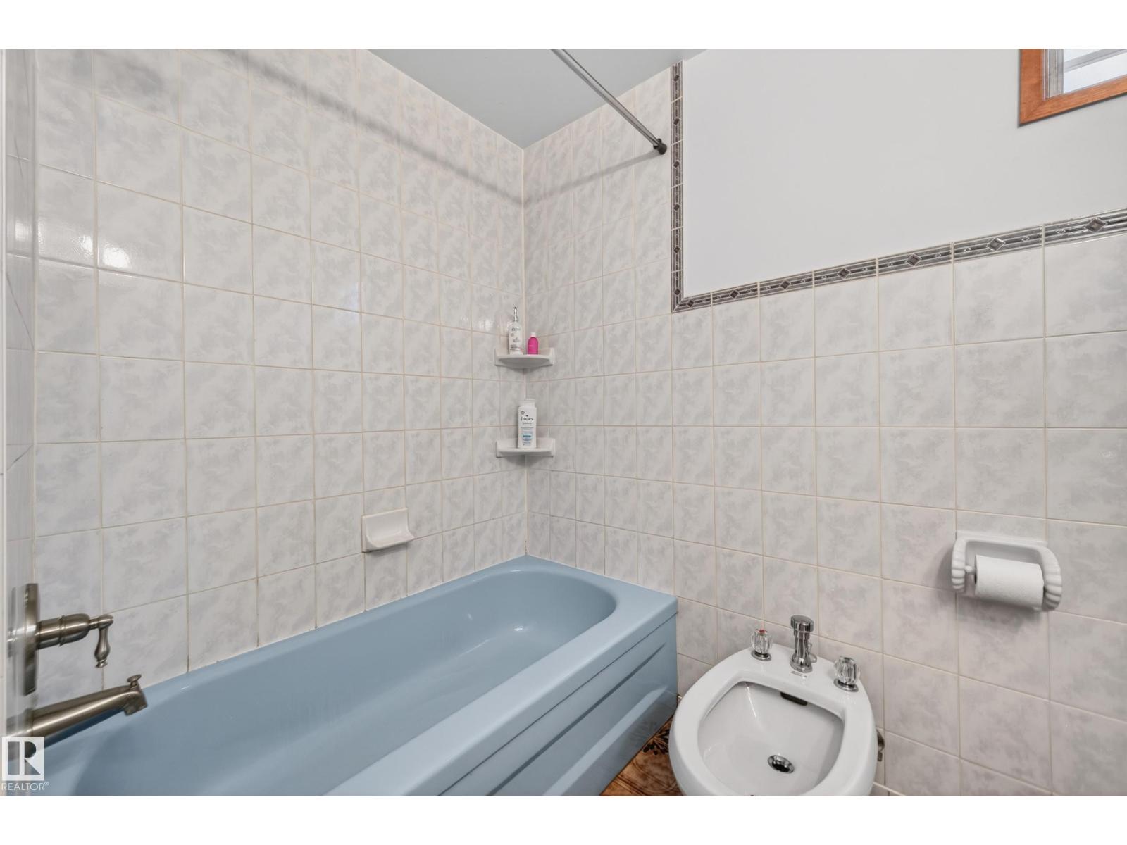 13916 61 ST NW NW - 39