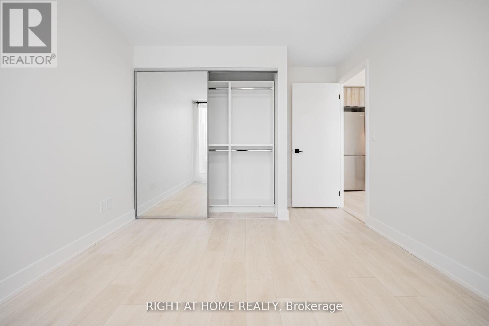 #451 2485 TAUNTON ROAD - 20