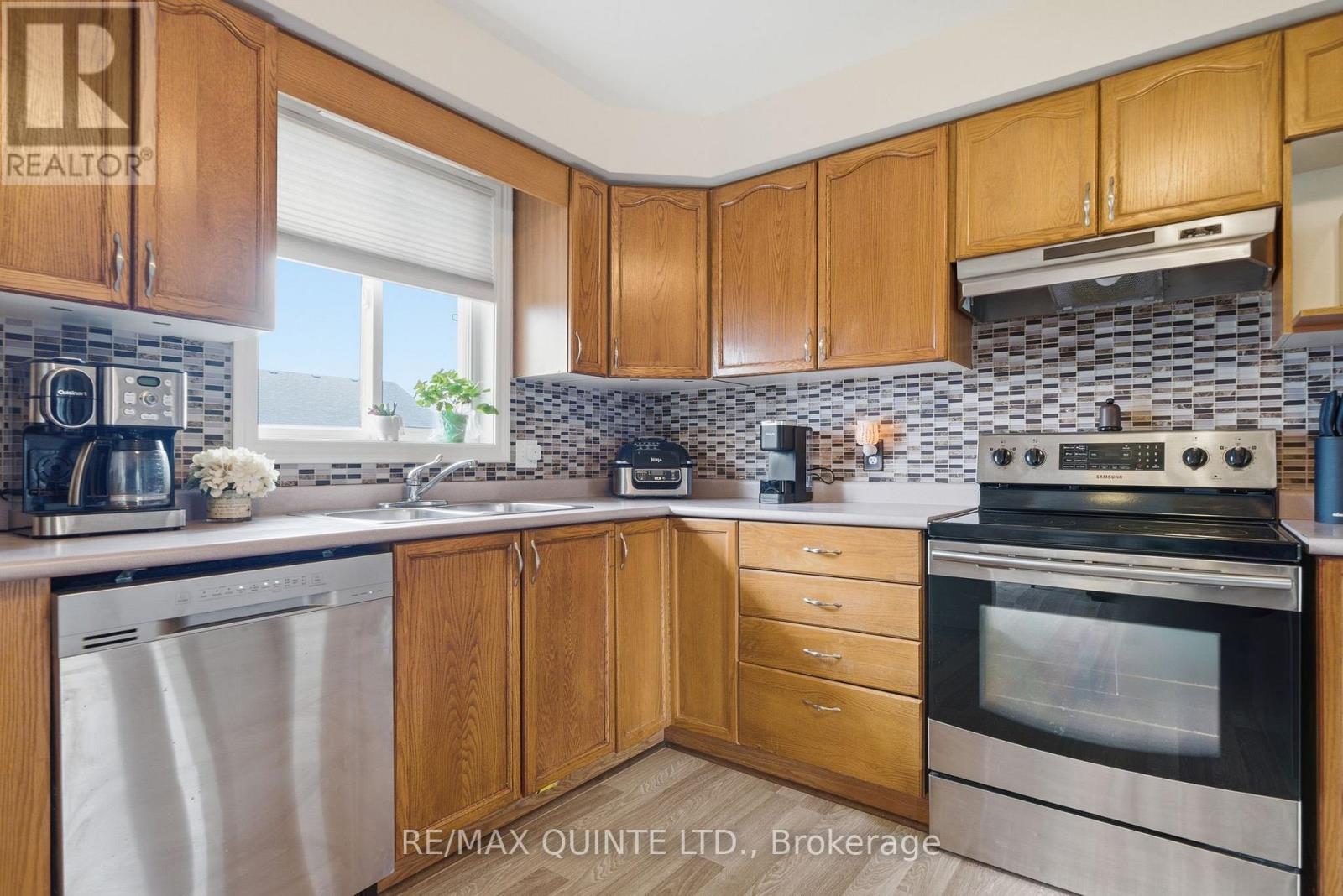 96 CEDAR STREET - 9