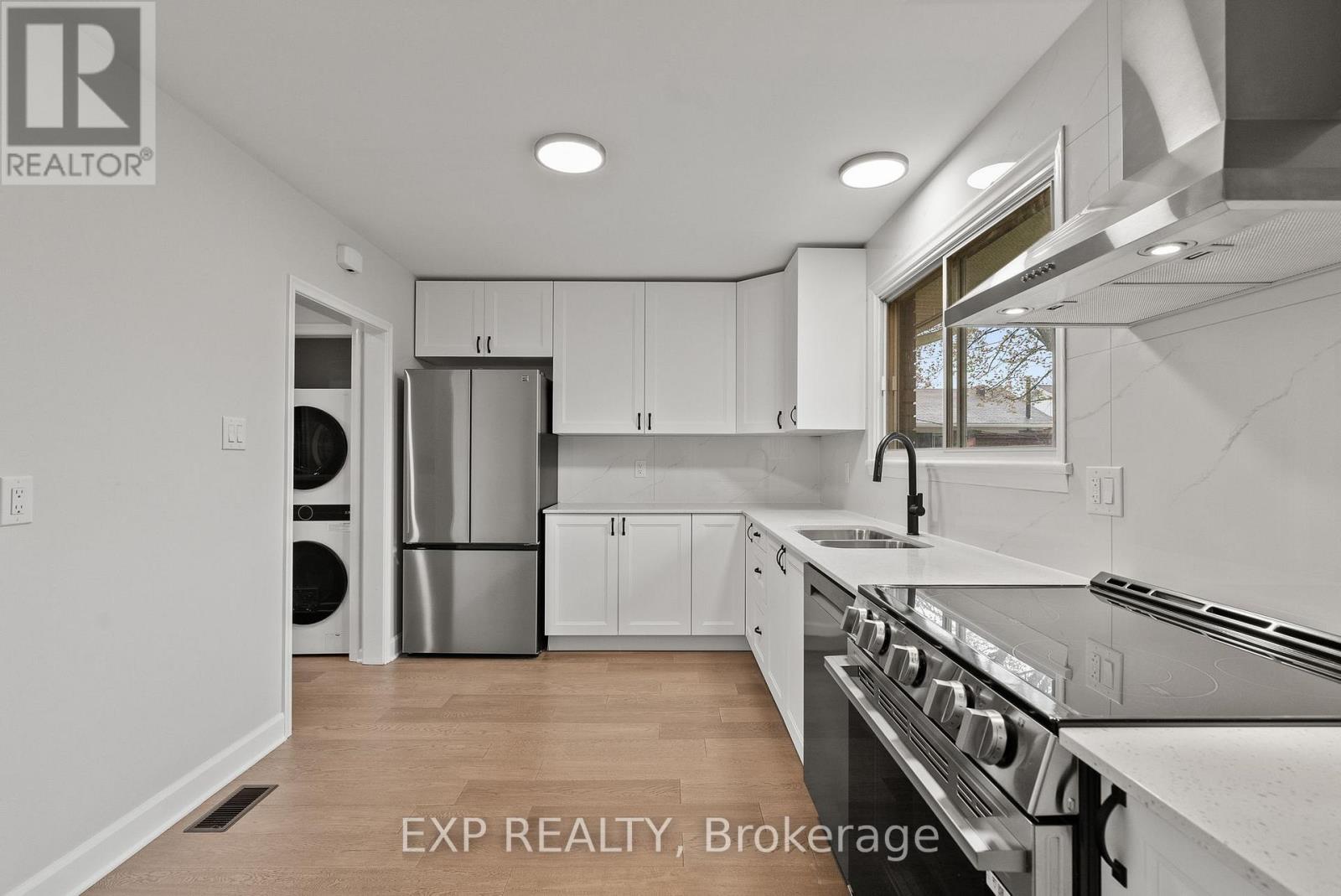 2393 SHELDON AVENUE - 13