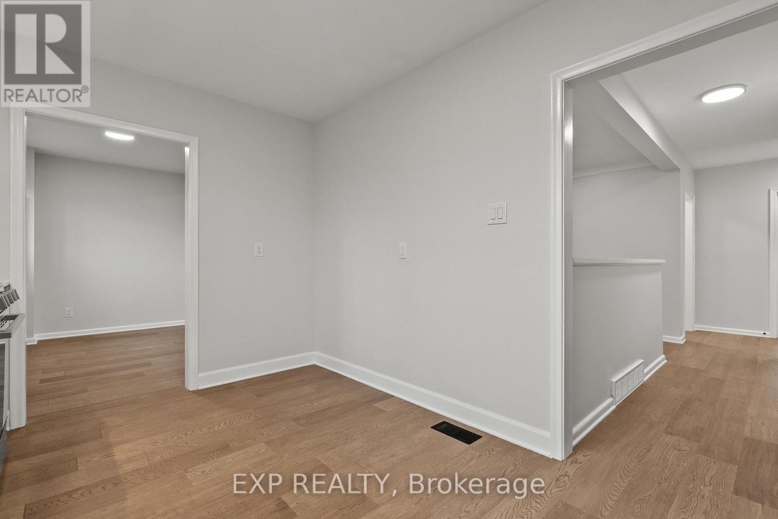 2393 SHELDON AVENUE - 18