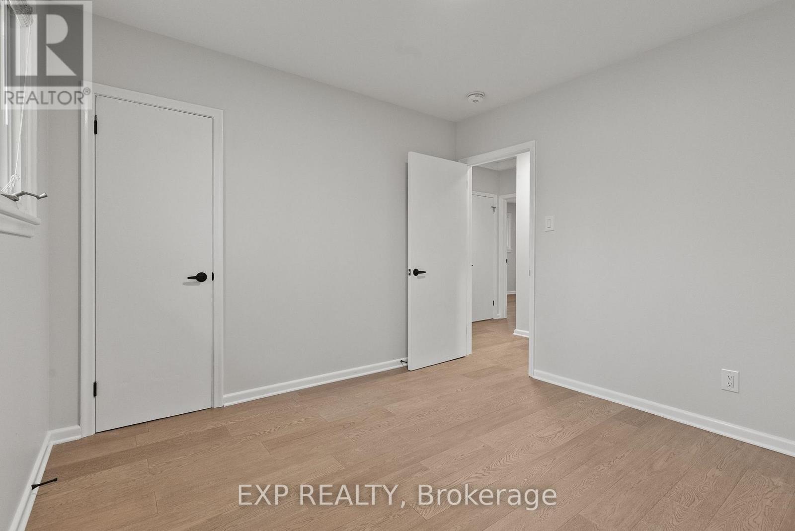 2393 SHELDON AVENUE - 26