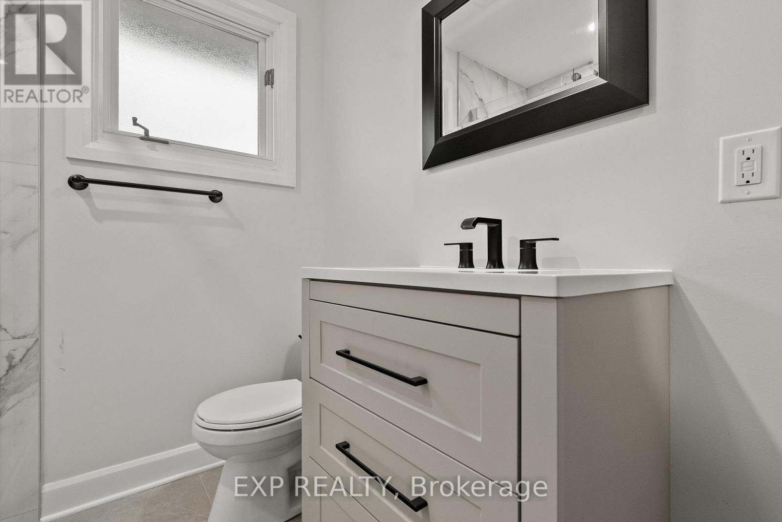 2393 SHELDON AVENUE - 28