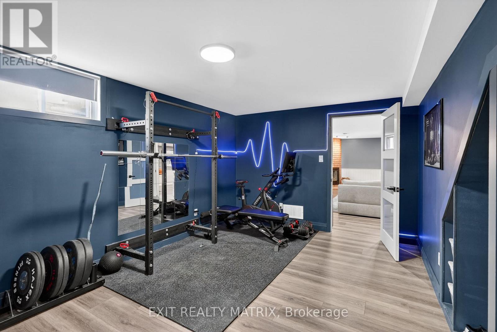 714 DES CEDRES AVENUE - 25