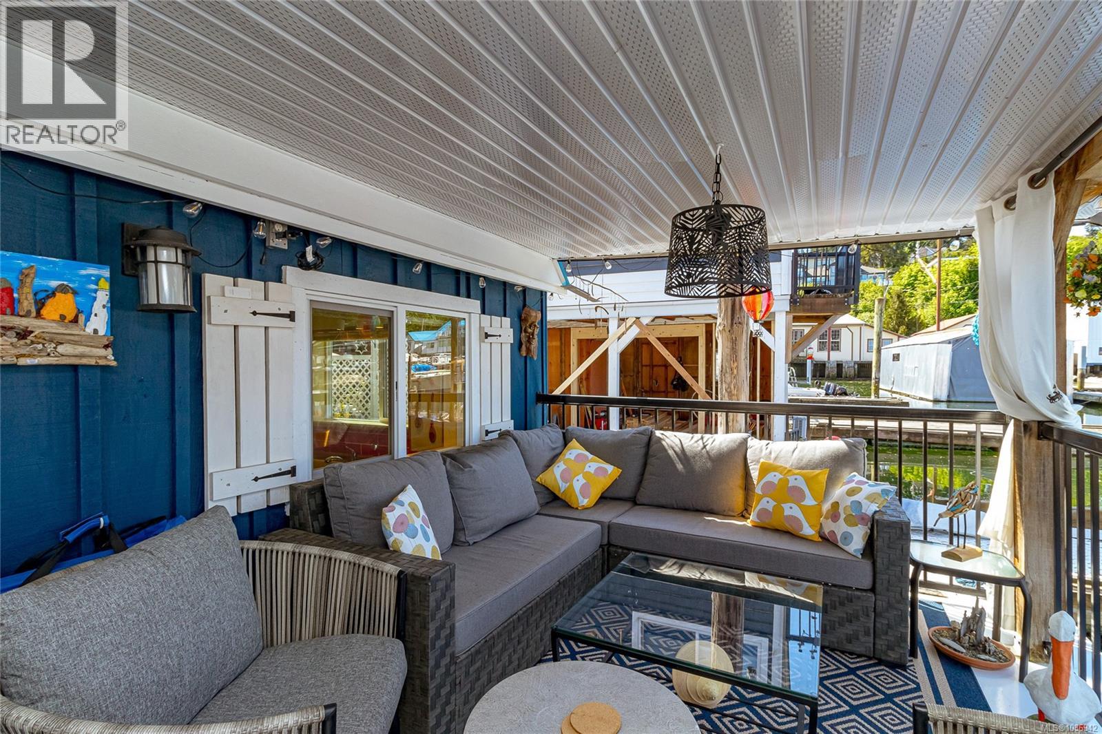 #4 1705 Cowichan Bay Rd - Image 3