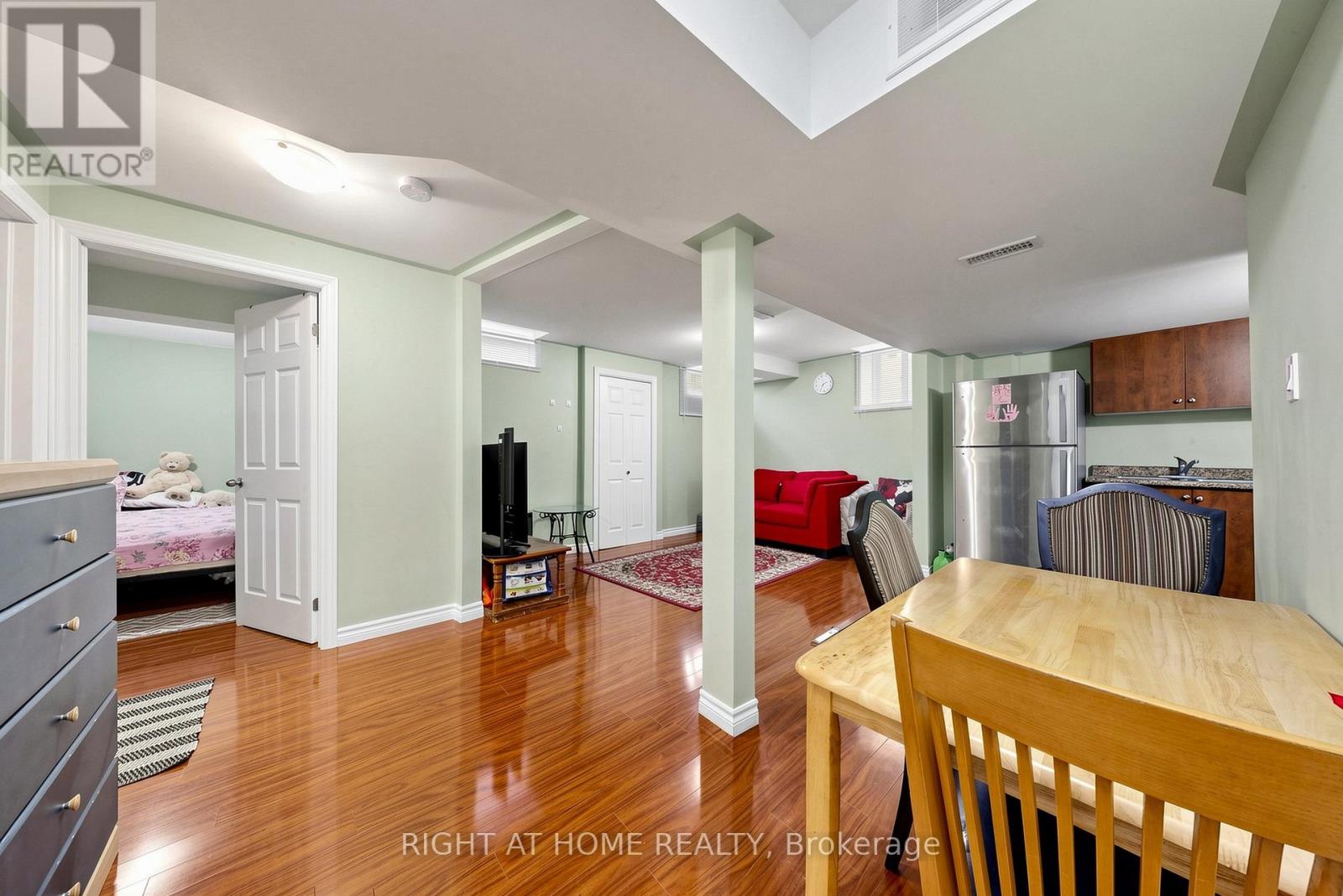 648 BLACKWOOD BOULEVARD - 25