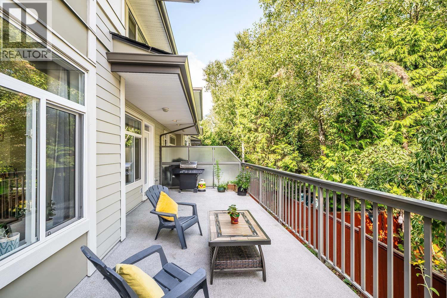 35 40632 GOVERNMENT ROAD, Squamish