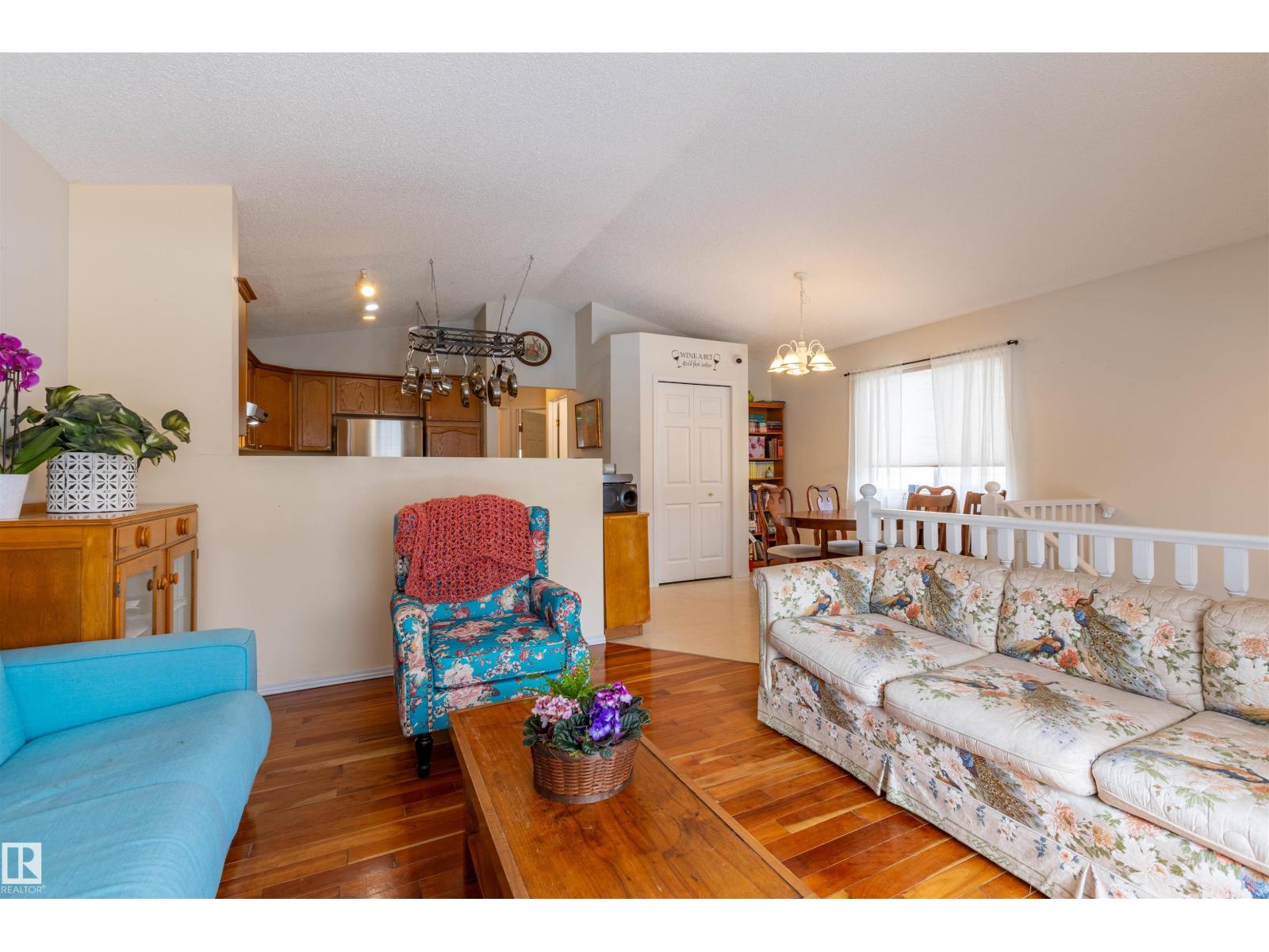 1712 Turvey BN NW - 6