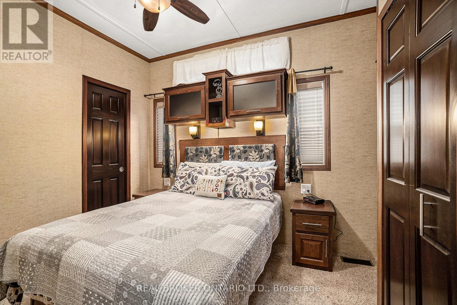 #H10 240 PINEWOOD PARK ROAD - 20