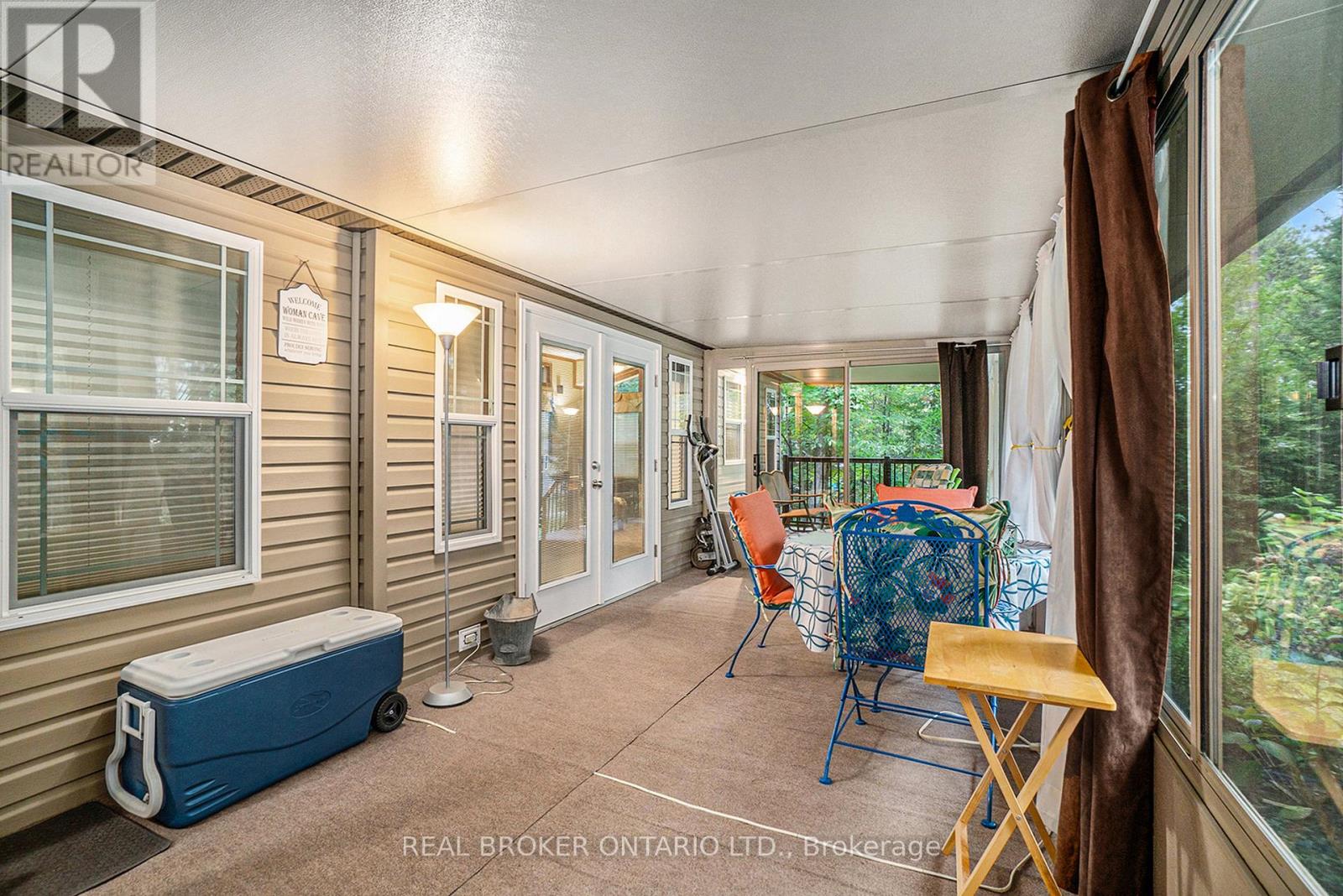 #H10 240 PINEWOOD PARK ROAD - 26